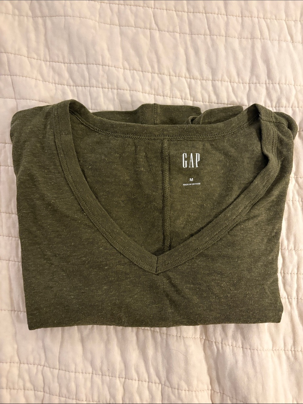 GAP Olive Green Cropped V-Neck Shirt